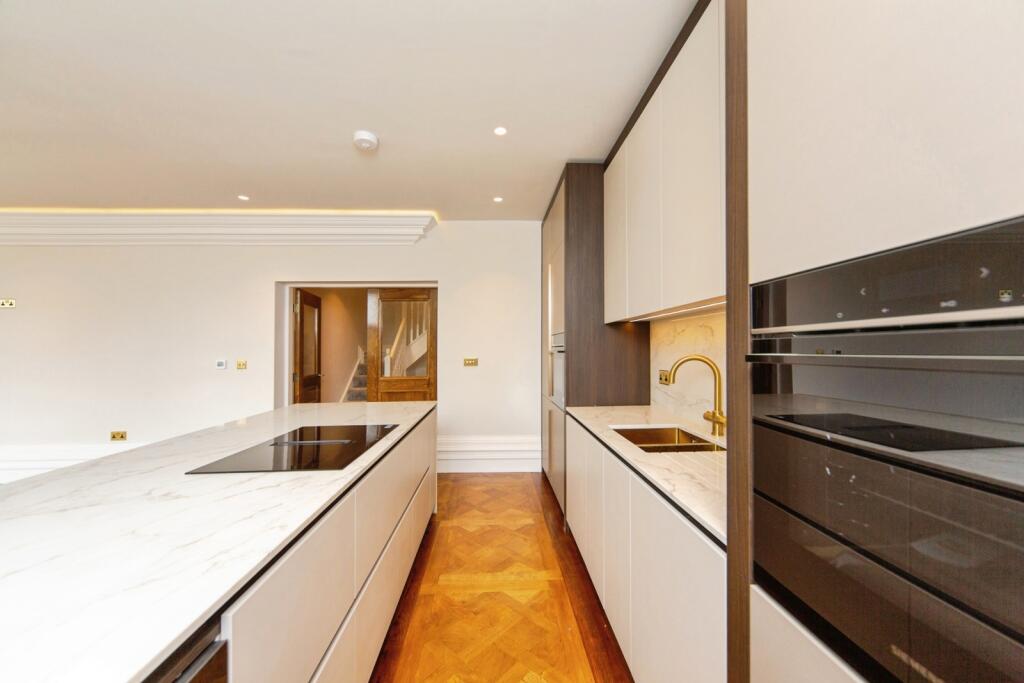Apartment in Sefton, Formby - More