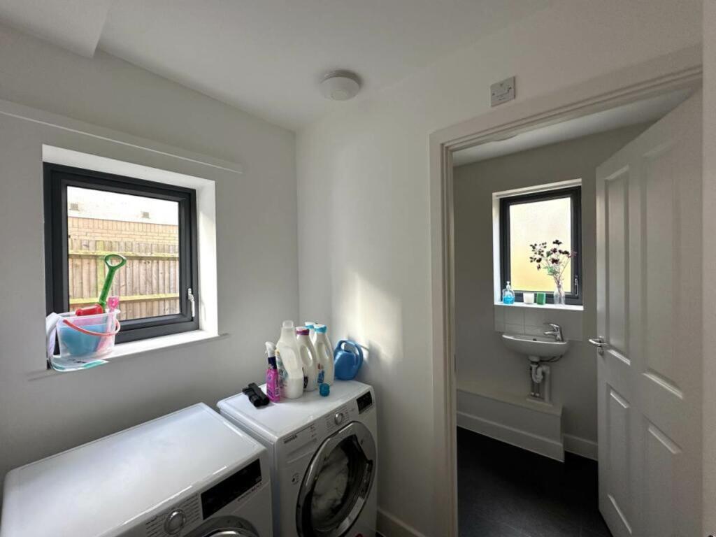 House in Tonbridge - More