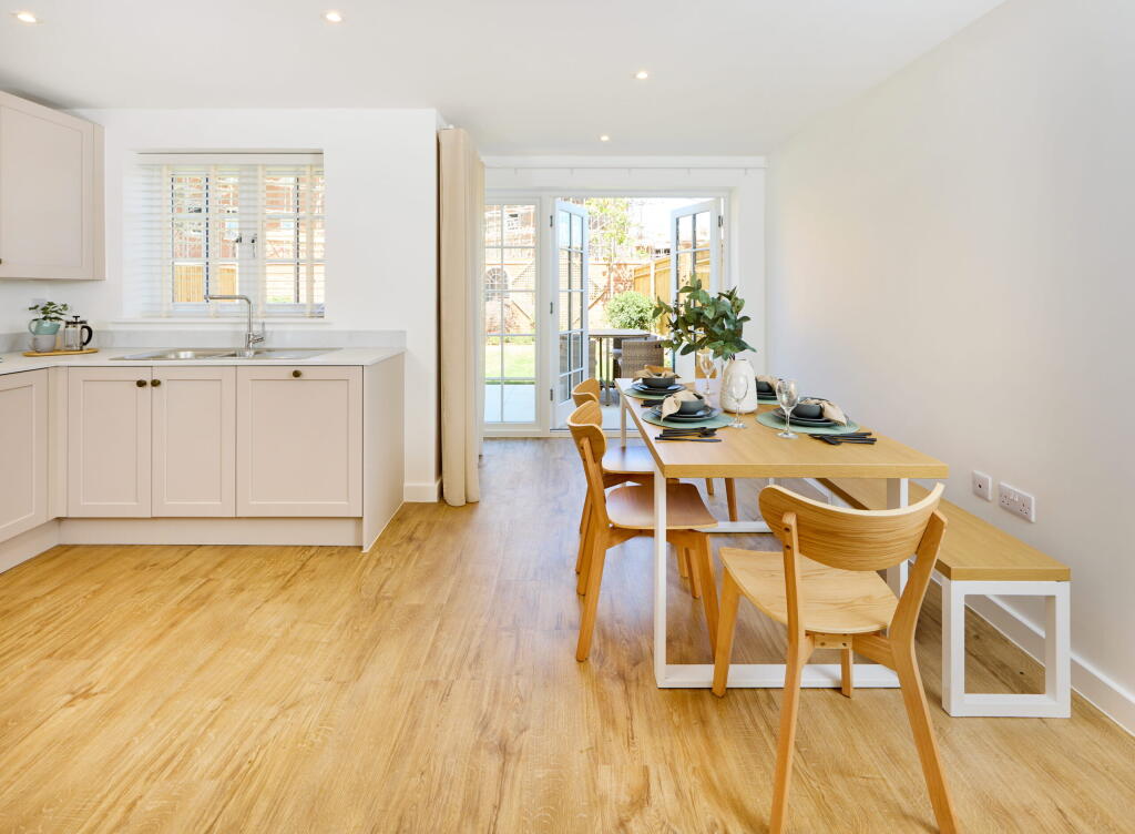 House in Redhill - View 5