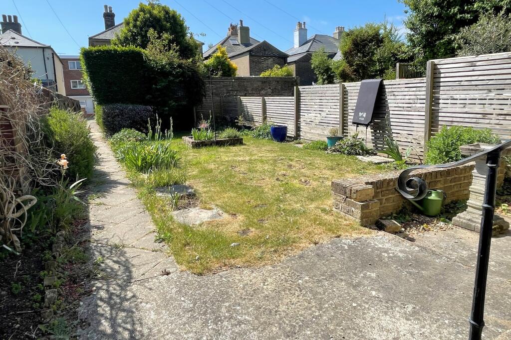 House in Dover, Deal - View 3