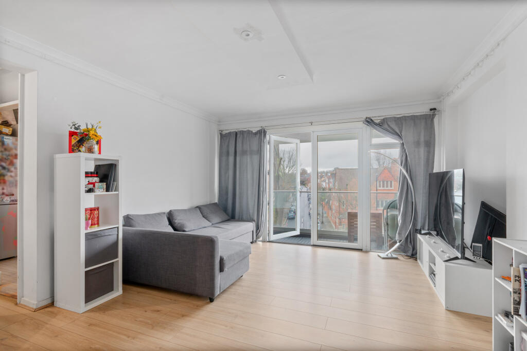 Main image of property: Roehampton Court