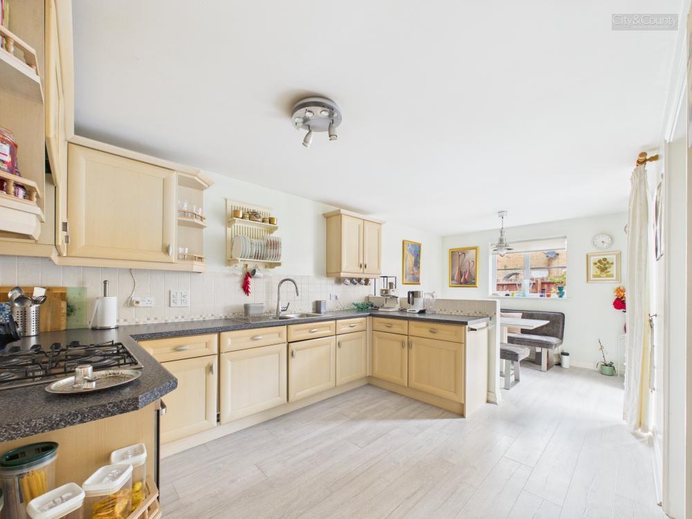 House in Peterborough, Woodston - View 5