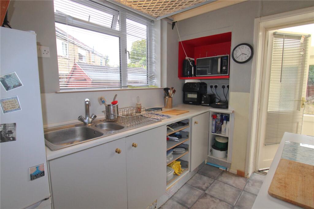 House in Bath, Trowbridge - View 5