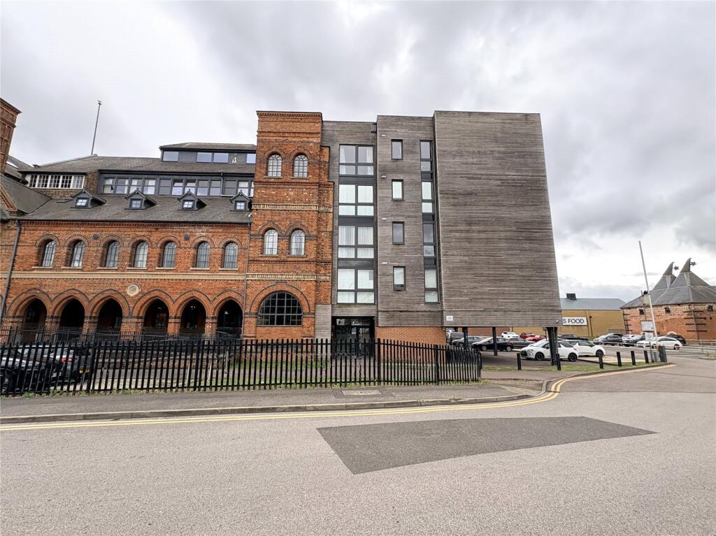Main image of property: The Roundhead Building, Warwick Brewery, Newark, Notts, NG24