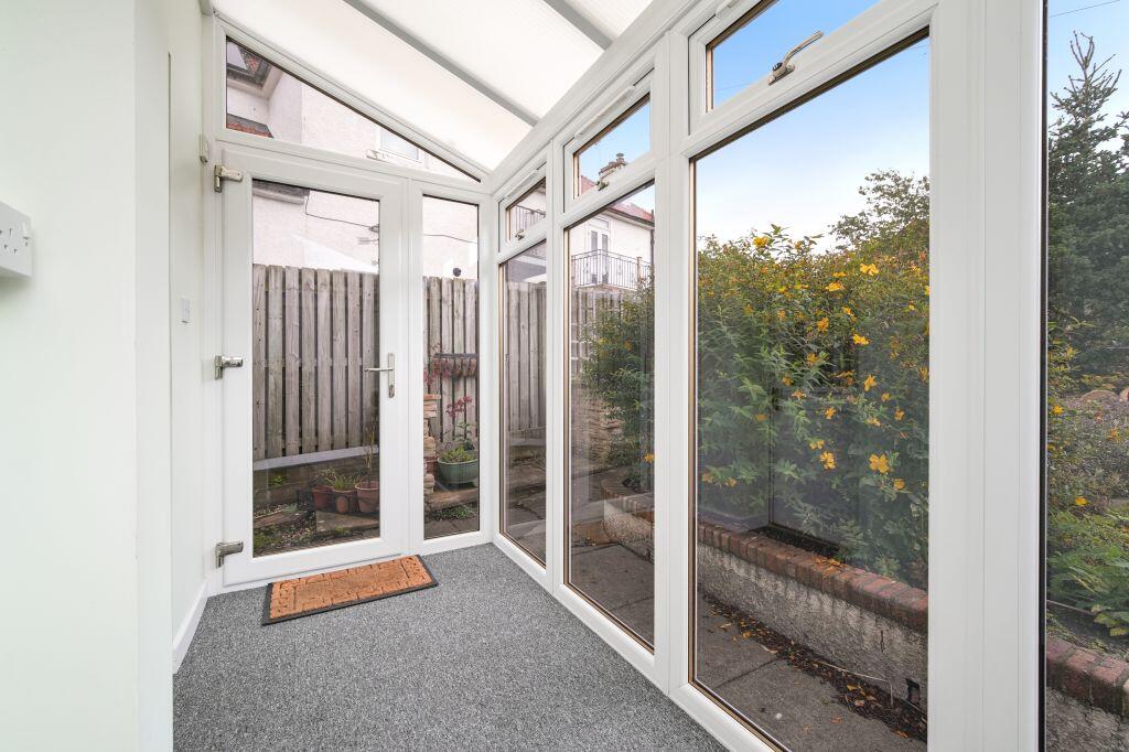 House in Edinburgh, Happy Valley, Craiglockhart - More