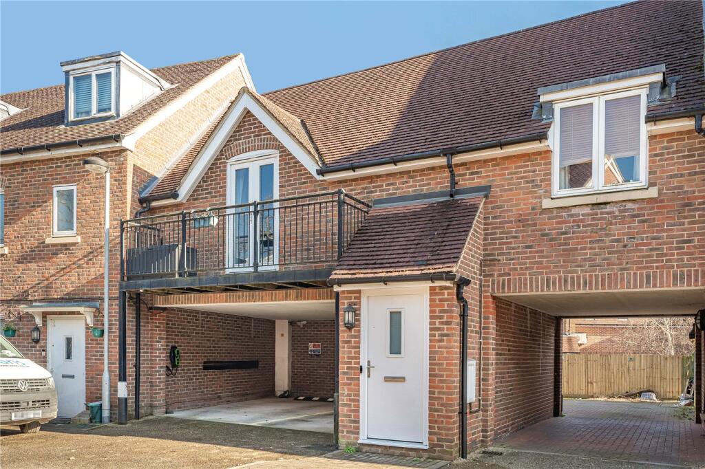 Main image of property: Barberi Close, Littlemore, OX4