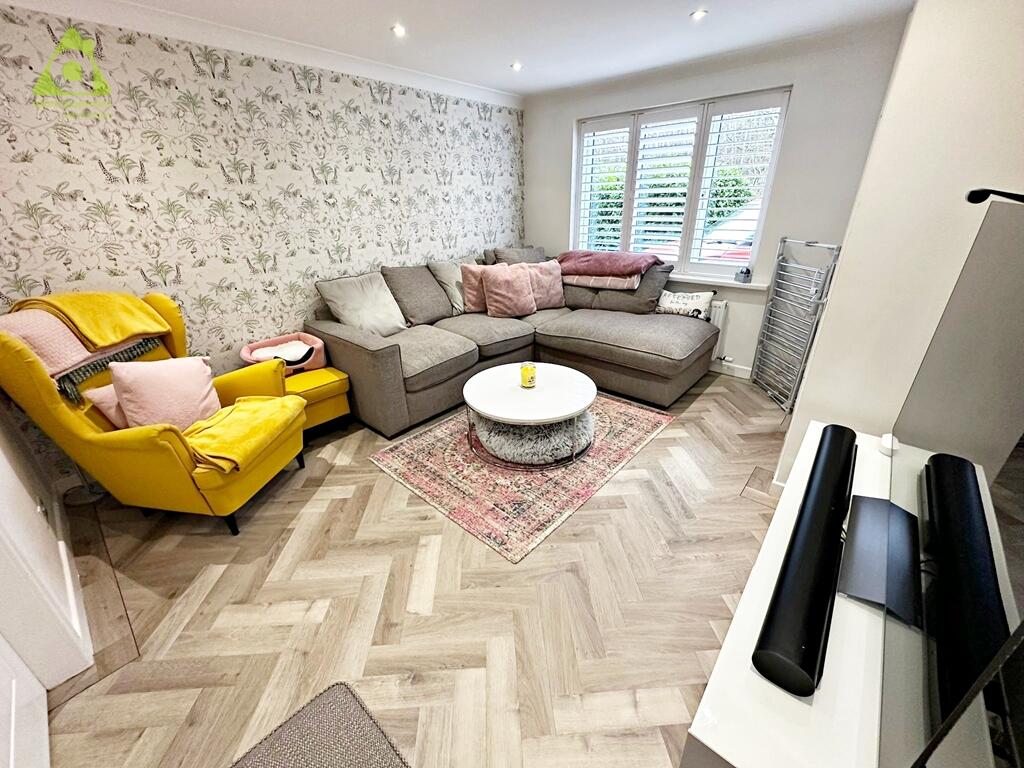 Miry Lane, Westhoughton, BL5 2HW photo 3