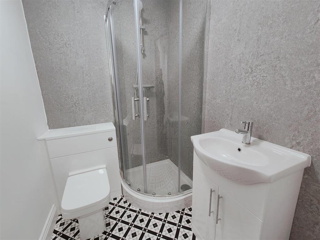 Additional image 11 of 63 Vicar Lane, Bradford