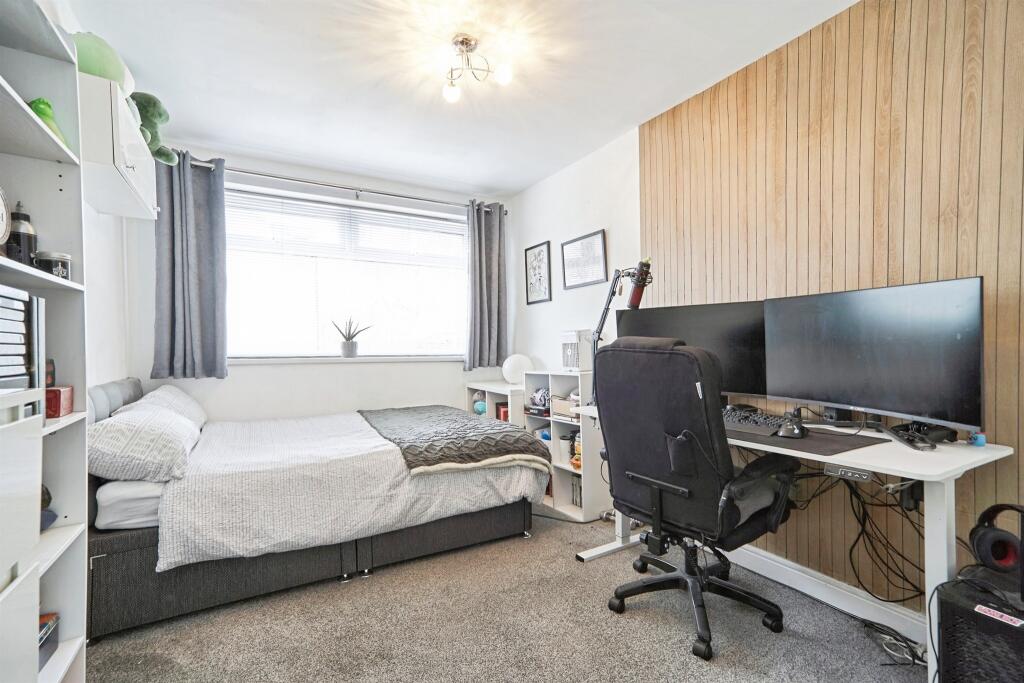 Additional image 15 of Kirkstall Gardens, Keighley