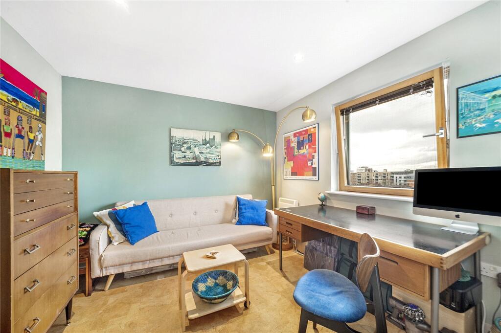 Ermine Mews, Laburnum Street, London, E2 - More