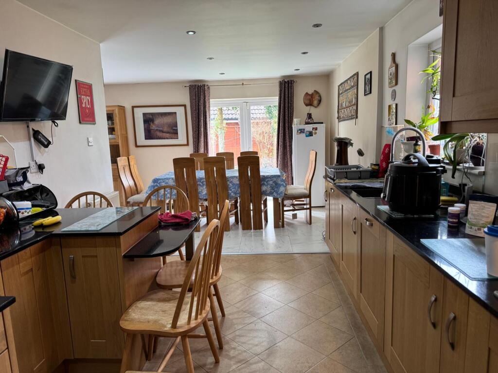 House in Preston - View 4