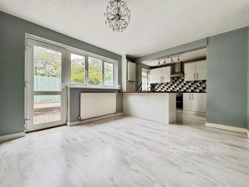 House in Cheltenham, Lynworth, Oakley - View 4