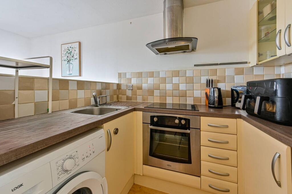 Main image of property: Anderson Close, Acton, London, W3