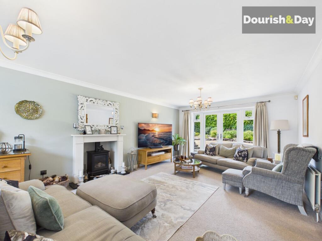 House in Stoke-on-Trent - View 3