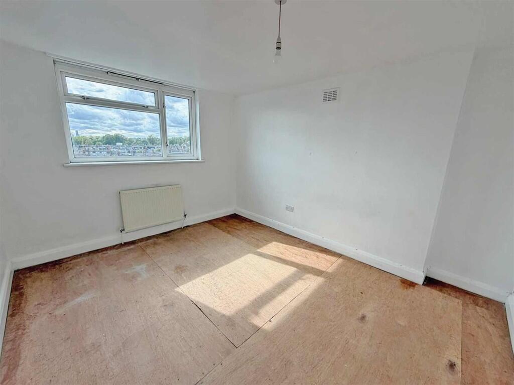 Apartment in London, Queen's Park - View 4