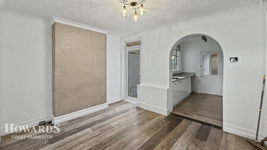 House in Great Yarmouth, Northgate - View 4
