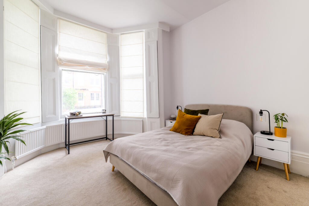 Apartment in London, Kensington - View 4