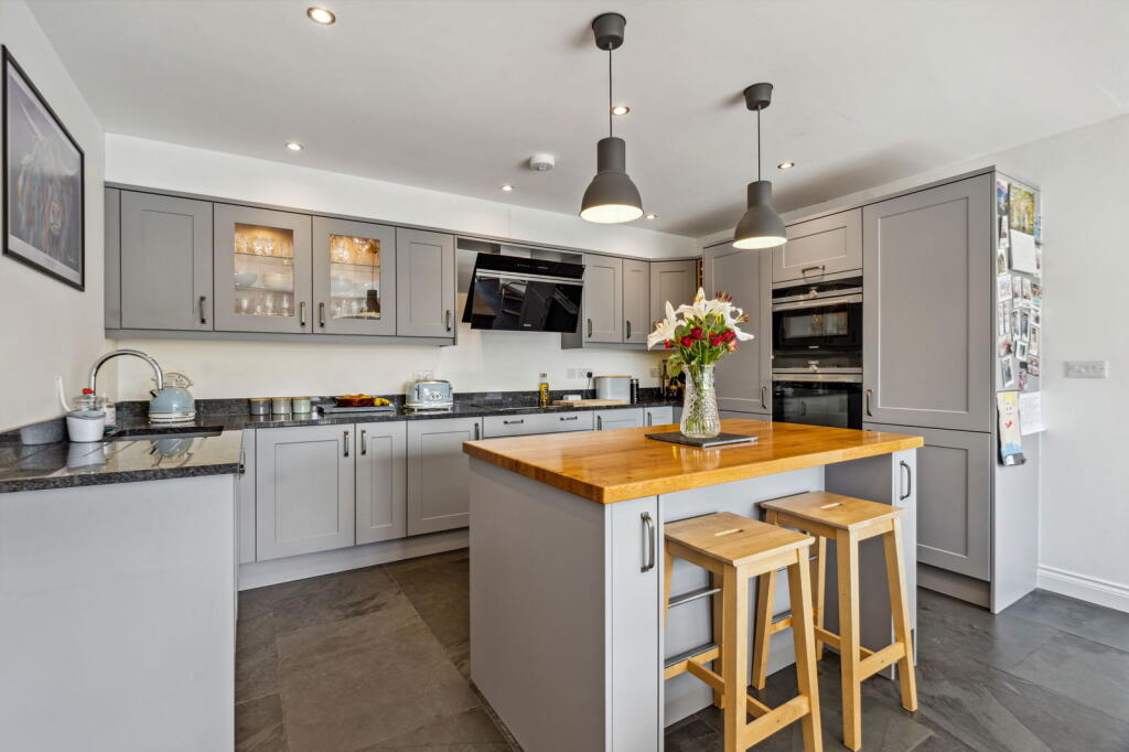 Egloshayle, Wadebridge PL27 photo 3