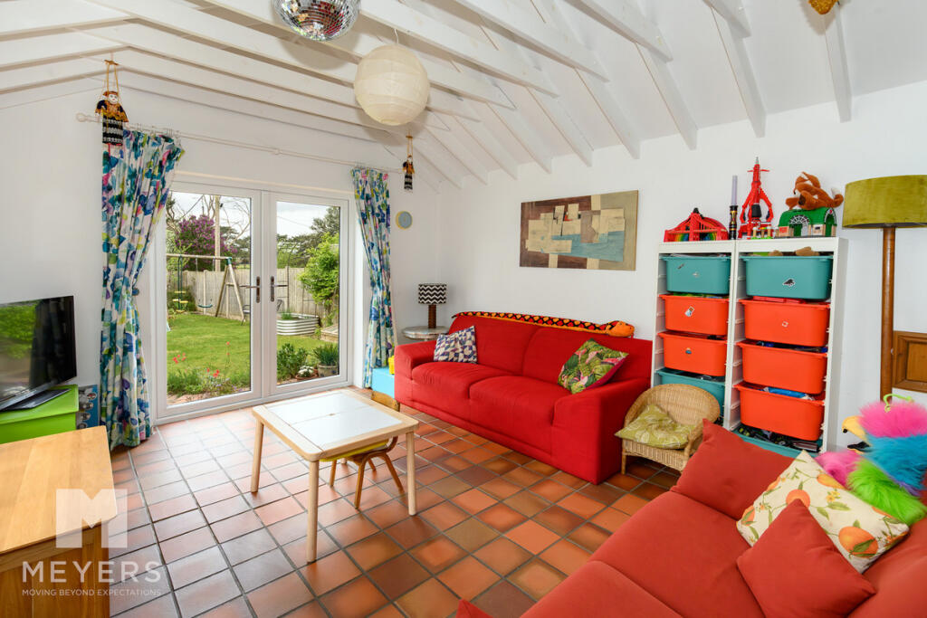 House in New Forest, Ringwood - View 6