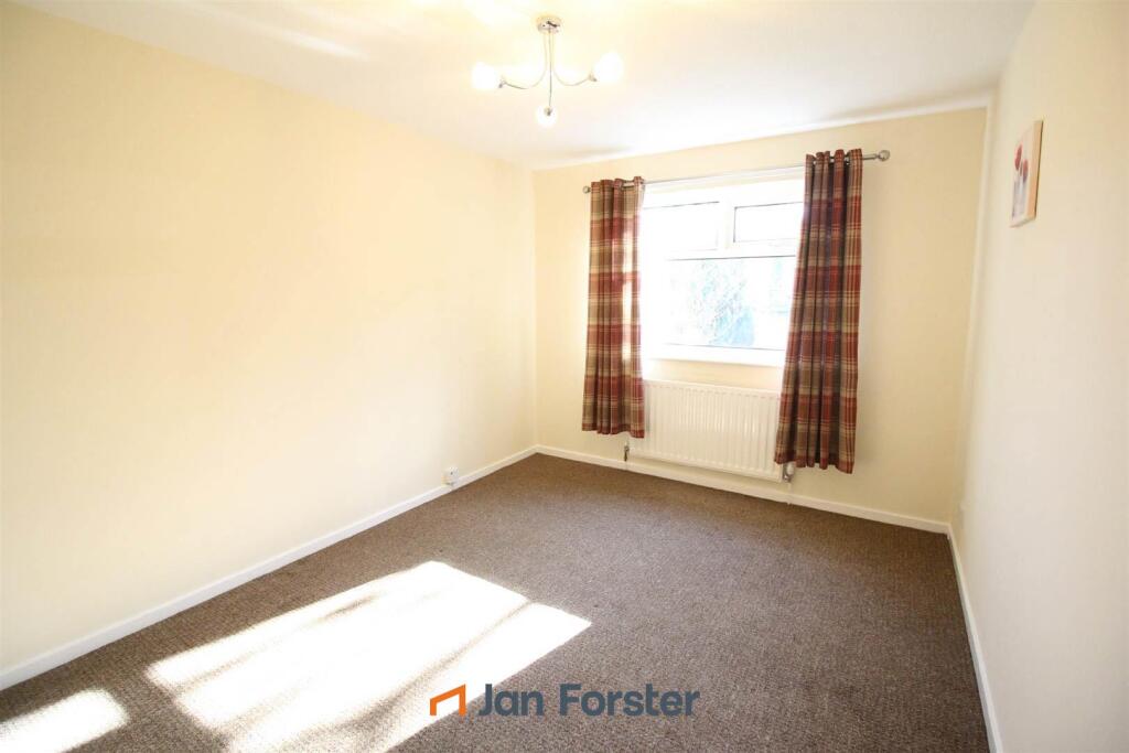 Apartment in Newcastle upon Tyne, Tyne and Wear - View 5