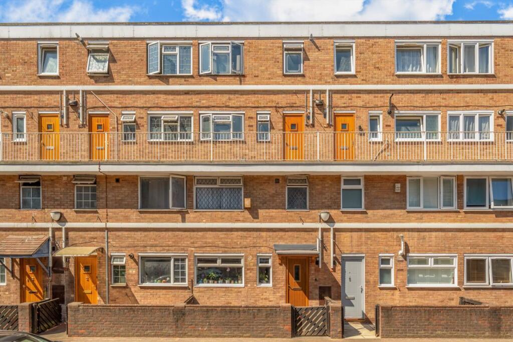 Apartment in London - View 5