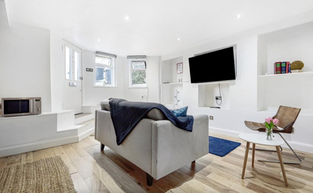 Main image of property: Waller Road, London, SE14