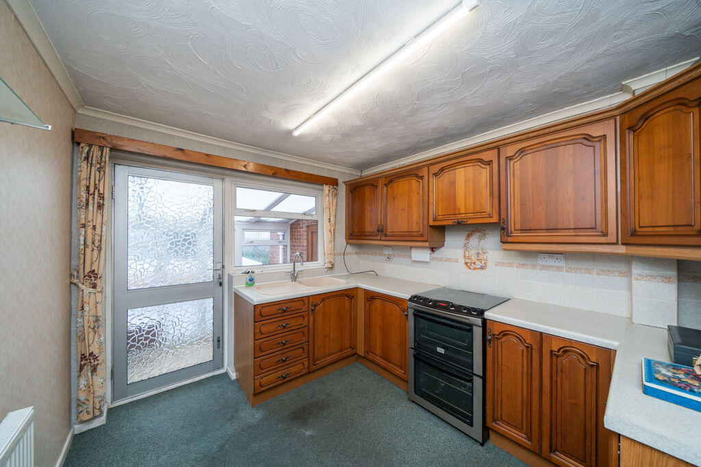 Woods Lane, Brierley Hill photo 2