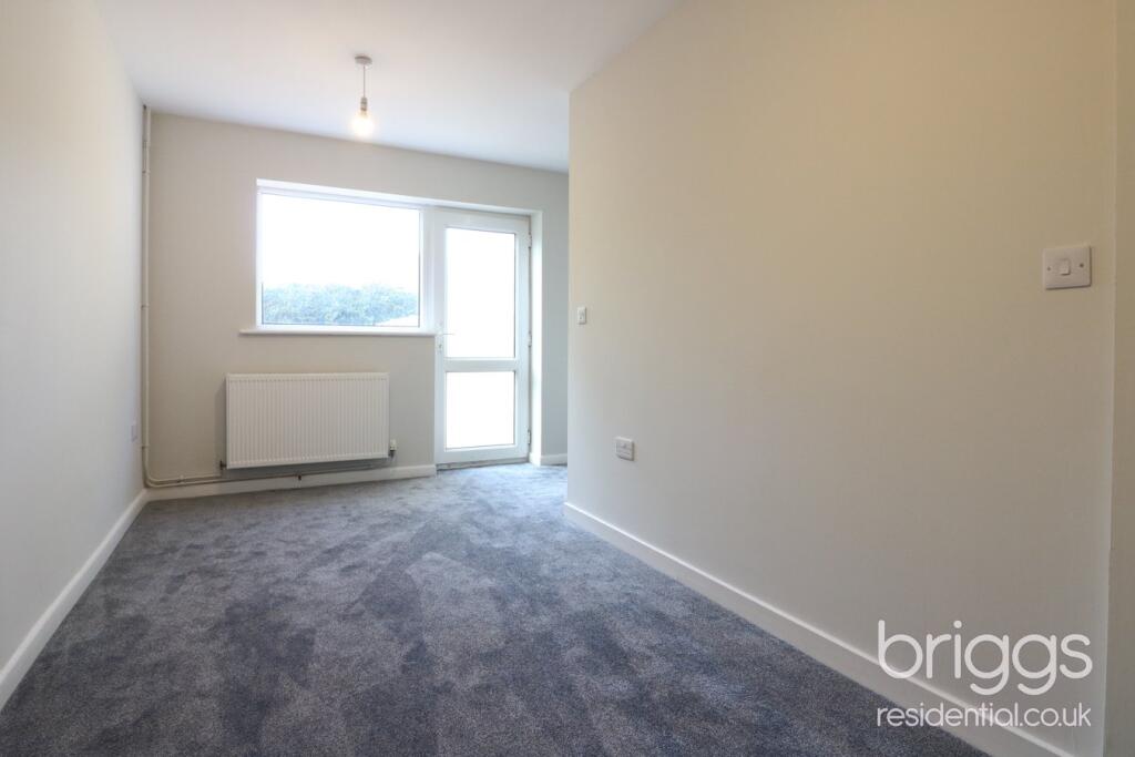 Lancaster Way, Market Deeping, PE6 photo 4
