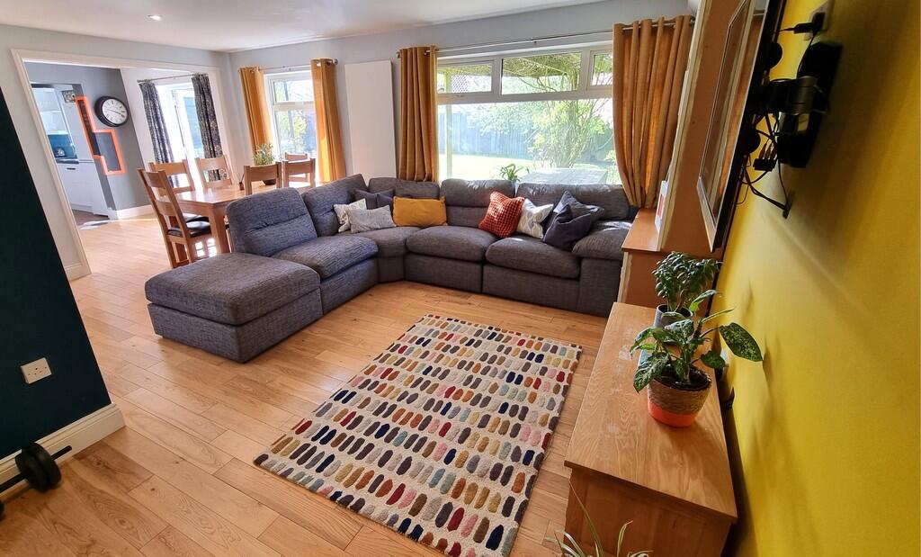 Dukes Drive, Halesworth - View 2