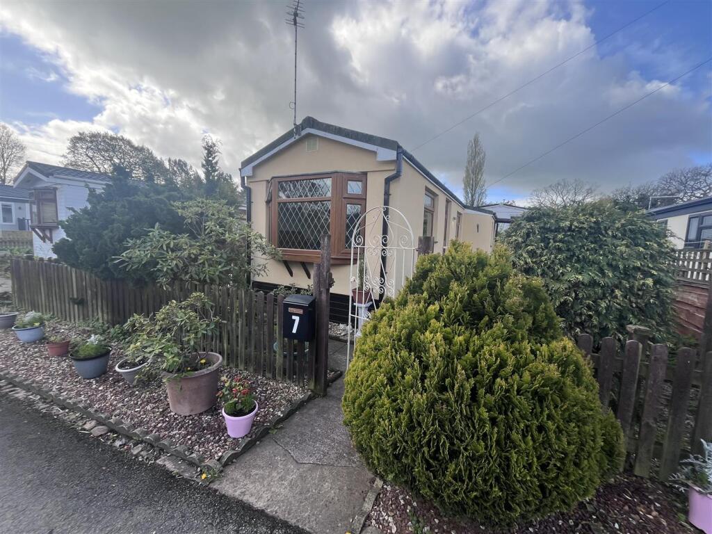 Main image of property: Lindow Court Park, Mobberley, Knutsford