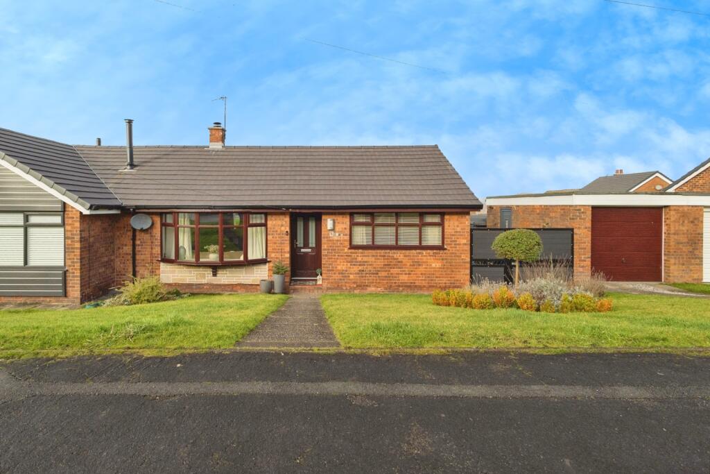 Main image of property: Oak Tree Crescent, STALYBRIDGE, Cheshire, SK15
