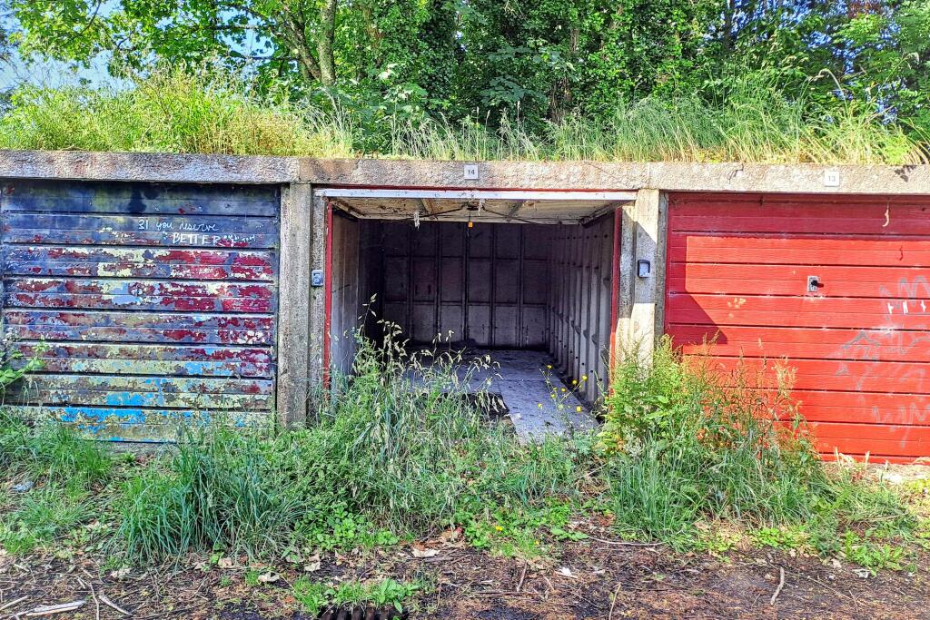 Garage 14 Manor Way, Heamoor, Penzance, TR18 3HX - View 5