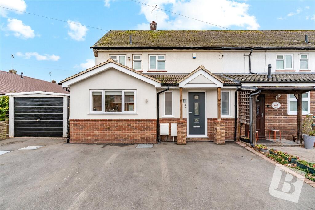 2-bed semi-detached on Sandringham Road, Pilgrims Hatch, Brentwood, Essex, CM15, £425,000