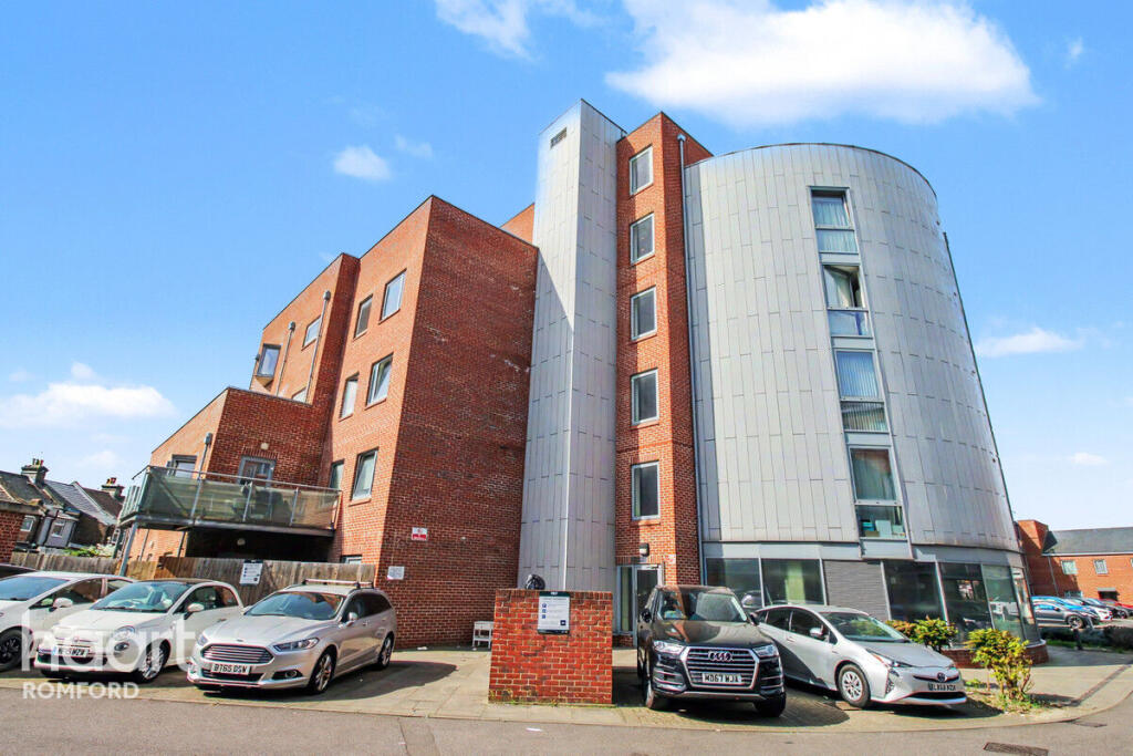 Main image of property: Serpentine Close, Romford