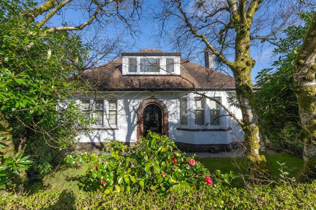 Main image of property: Divert Road, Gourock, PA19