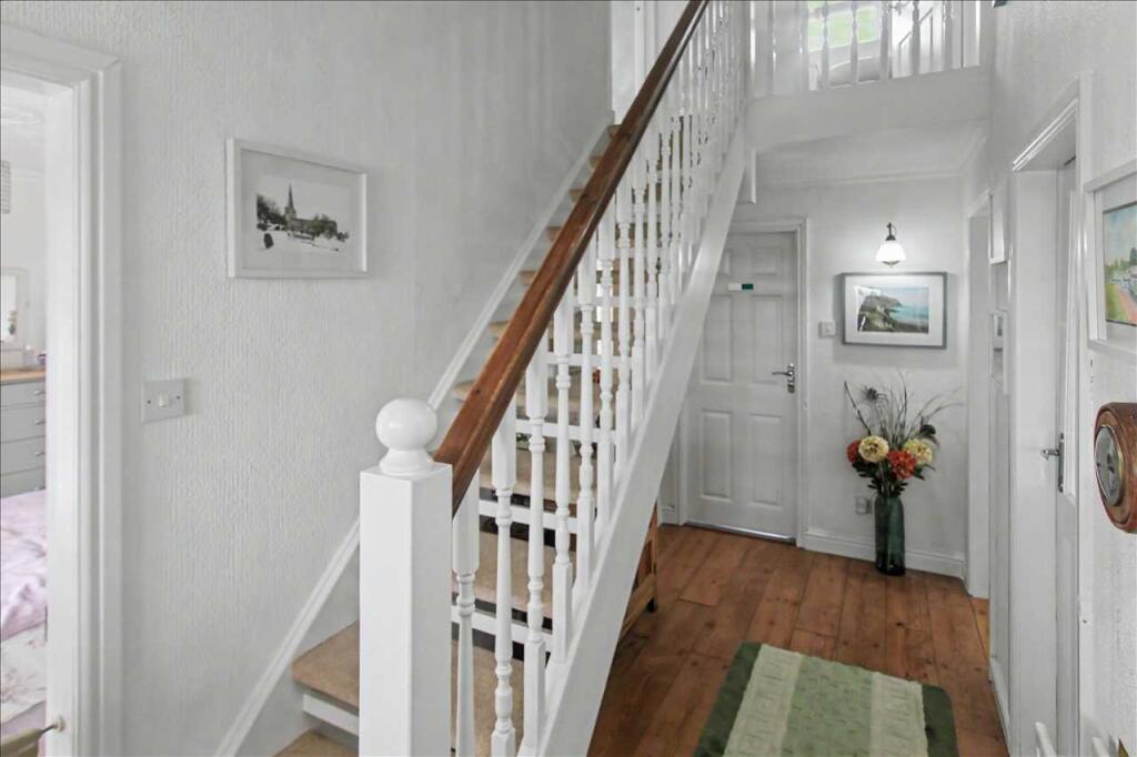 House in Broxtowe, Eastwood - View 2