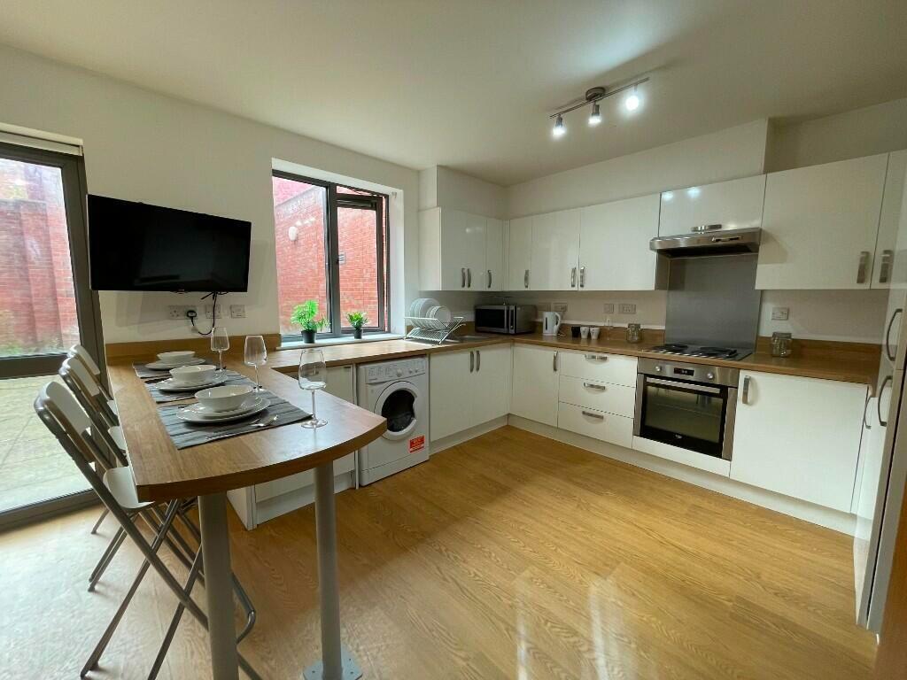 Main image of property: Flat 2, St. Marks Street, Nottingham, Nottinghamshire, NG3