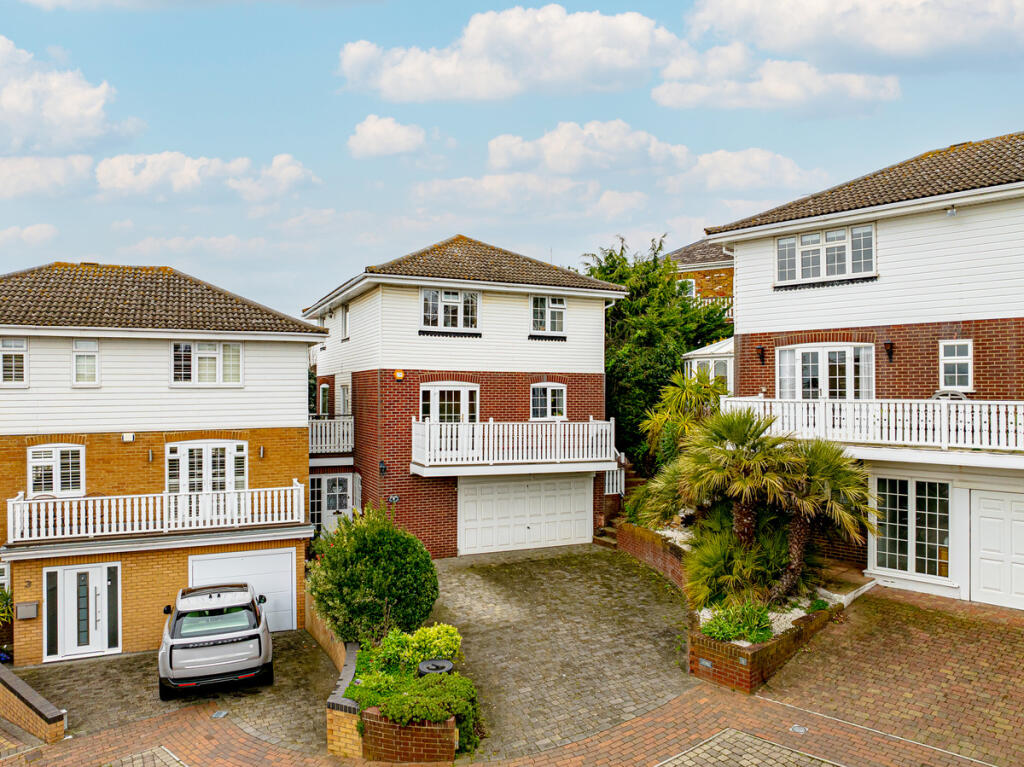 Main image of property: Sea Reach, Leigh-on-sea, SS9