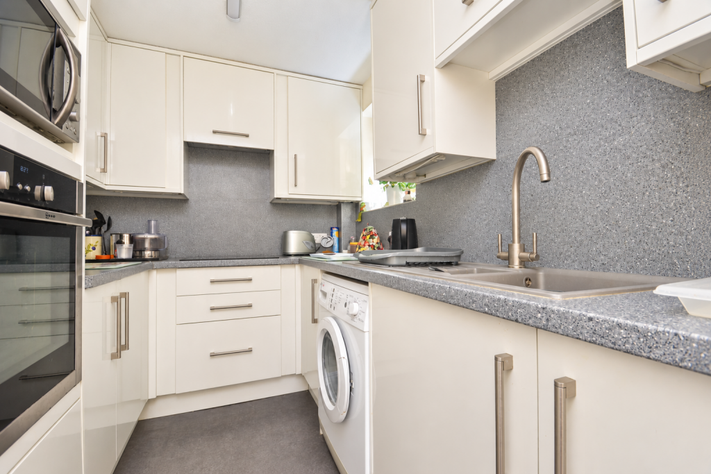 Apartment in Arun, Bognor Regis - View 4