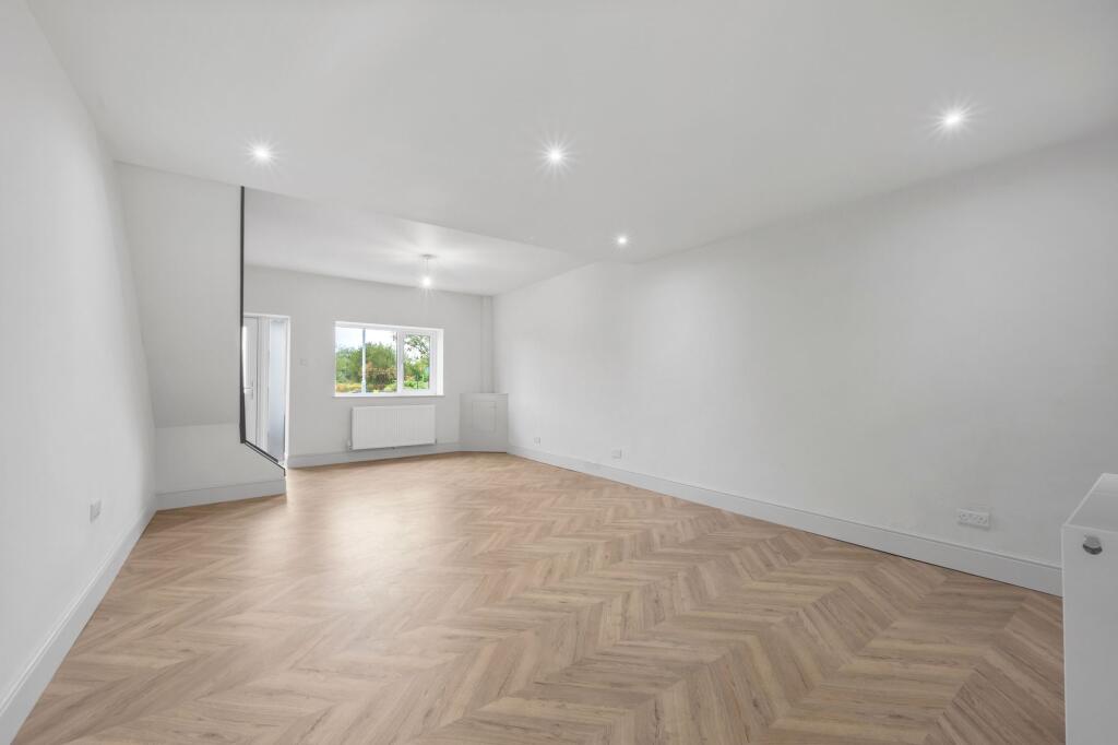 House in St Helens, Broad Oak - View 3