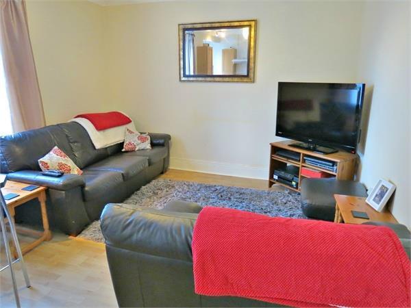 Apartment in Watford - More