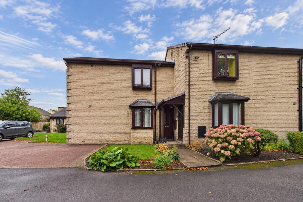 Apartment in Bradford - More