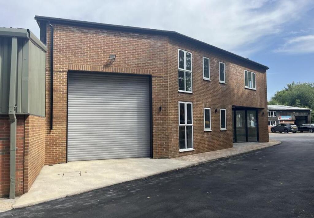 Main image of property: Unit 3a Betchworth Works, Ifield Road, Crawley, RH6 0DX