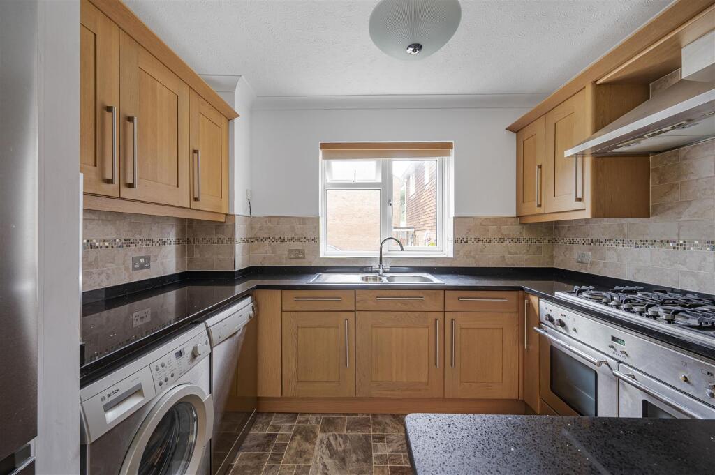 House in Brighton - View 3