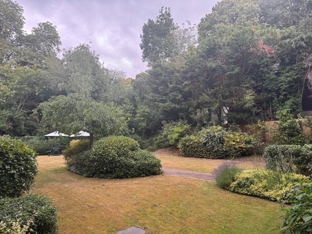 Apartment in Ipswich - View 5