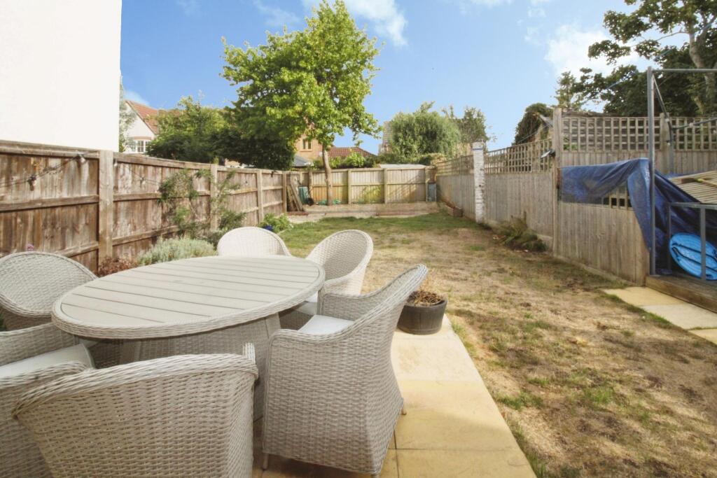 House in Swindon - View 4