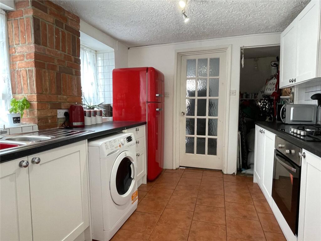 Boden Street, Chard, Somerset, TA20 photo 4