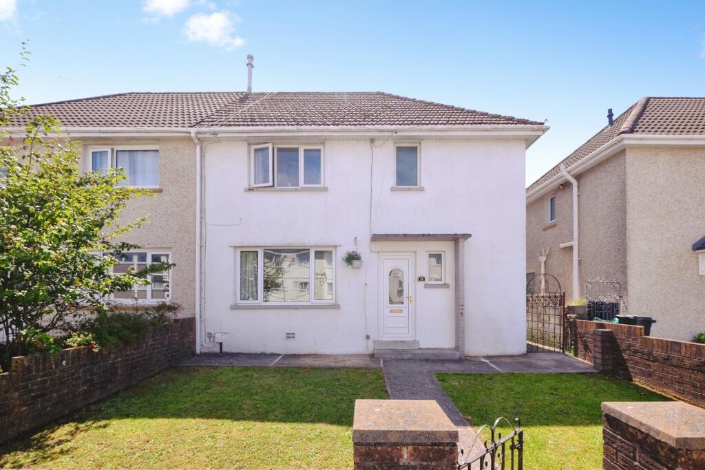 Main image of property: Brynawel, Cimla, Neath, SA11