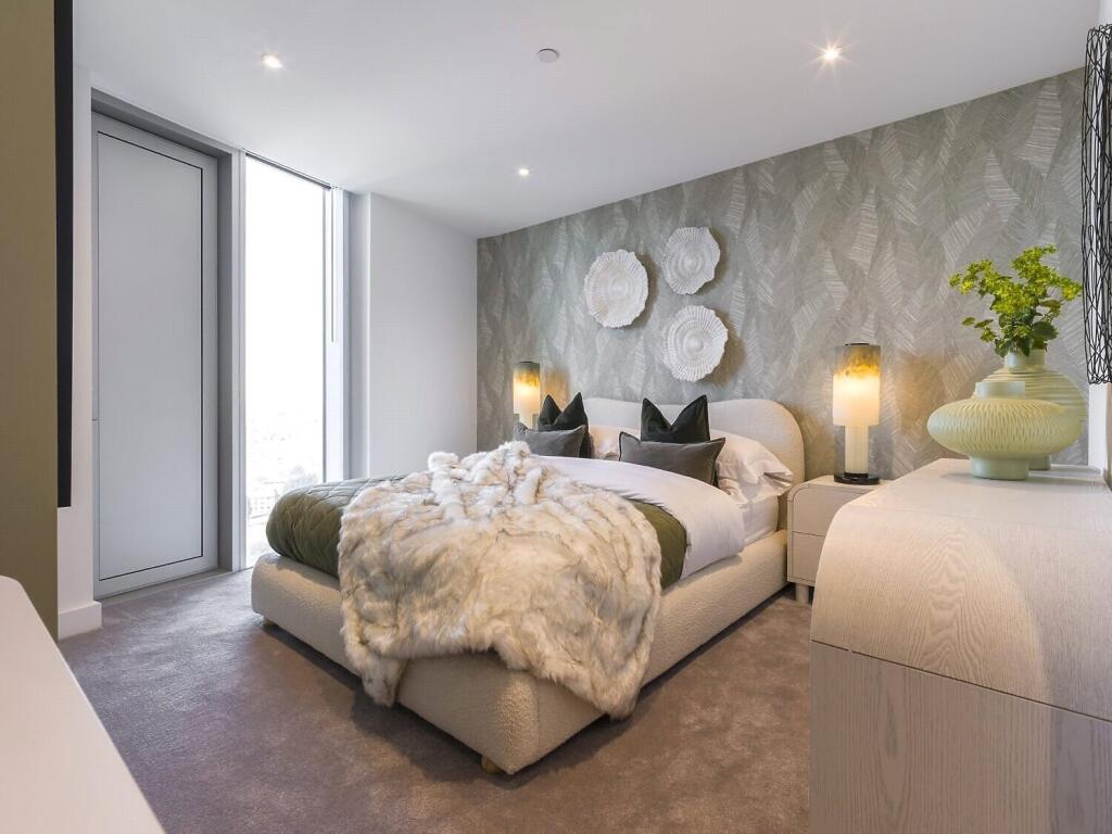 Apartment in Manchester - View 3