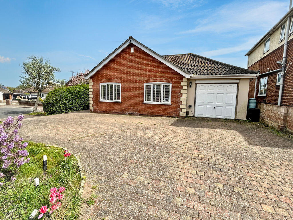 Main image of property: Lynn Grove,  Gorleston, Great Yarmouth